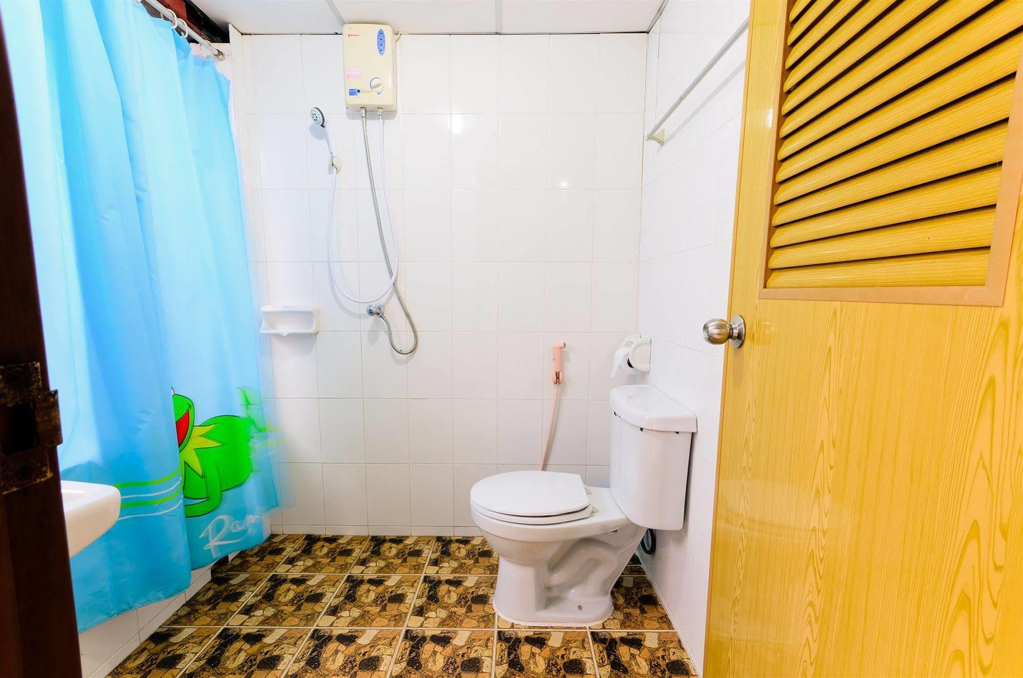 Sananwan Beach B&B Bang Saphan Noi Exterior photo