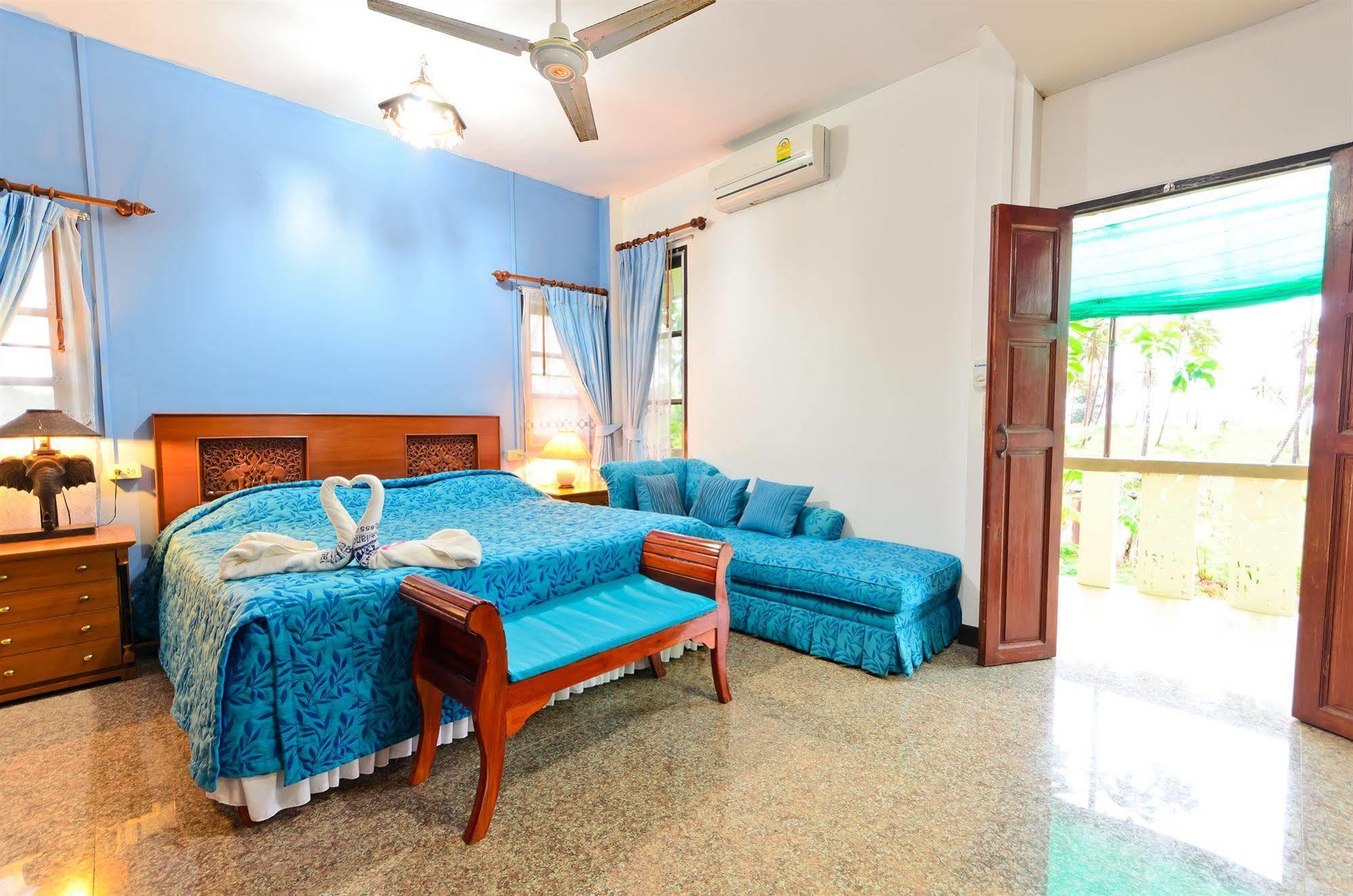 Sananwan Beach B&B Bang Saphan Noi Exterior photo